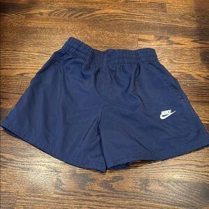 Nike Kids Dark Blue Athletic Shorts youth size large